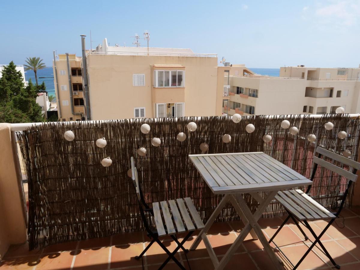 Bonito apartamento a 20m del mar Es Pujols Exterior foto
